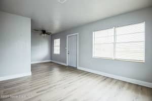 626 Portside Ln, Edgewater, FL 32141, Sold 04/30/25