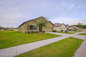 3 Bogey Cir, New Smyrna Beach, FL 32168, Sold 02/28/25