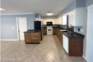 3221 Vista Palm Dr, Edgewater, FL 32141, Sold 04/30/25