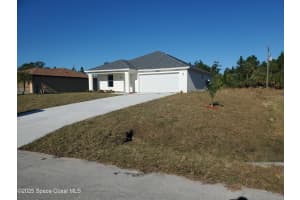 2322 Sabal Palm Dr, Edgewater, FL 32141, Sold 09/05/25