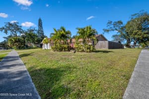 818 26th Ave E, New Smyrna Beach, FL 32169, Sold 02/28/25
