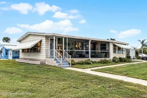 2912 Royal Palm Dr, Edgewater, FL 32141, Sold 03/24/25