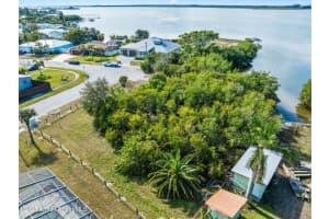 1540 Outer Drive, Merritt Island, FL 32952 Sold 09/08/25