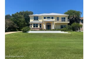 1613 N Indian River Drive, Cocoa, Fl 32922, Cocoa