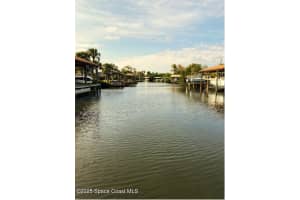 370 Lakeview Drive, Melbourne Beach, FL 32951 Sold 06/27/25