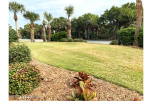 370 Lakeview Drive, Melbourne Beach, FL 32951 Sold 06/27/25