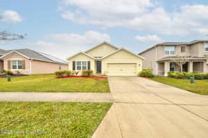 279 Forest Trace Circle, Titusville, FL 32780 Sold 05/02/25