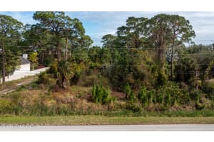 2146 S Courtenay Parkway, Merritt Island, Fl 32952 Sold 03/21/25