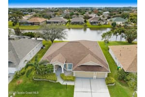 2102 Woodfield Circle, Melbourne, FL 32904 Sold 05/22/25