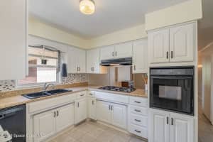 817 14th Ave, New Smyrna Beach, FL 32169, Sold 03/31/25