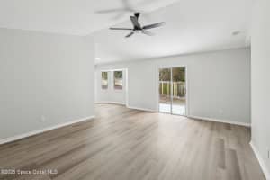 1055 9th Square, Vero Beach, FL 32960 Sold 09/04/25
