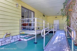4438 Twin Lakes Dr, Melbourne, FL 32934, Sold 05/13/25