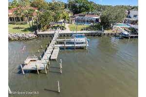 10 Granada Avenue, Merritt Island, FL 32952 Sold 04/25/25