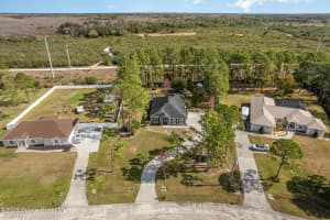 2885 Kingfisher Way, Mims, FL 32754 Sold 04/23/25