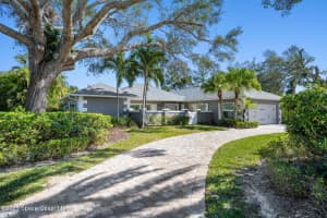 530 Esther St, New Smyrna Beach, FL 32169, Sold 03/21/25