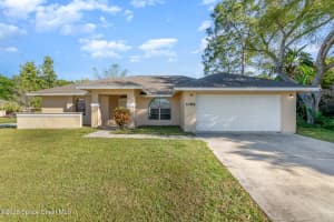 1086 Slocum St NW, Palm Bay, FL 32907, Sold 04/04/25
