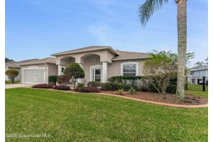 323 Mariners Gate Drive, Edgewater, FL 32141 Sold 08/08/25