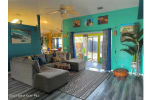 817 Gardenia Street, Sebastian, FL 32958 Sold 04/25/25