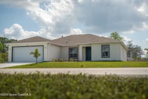 3431 Victory Palm Dr, Edgewater, FL 32141, Sold 05/08/25