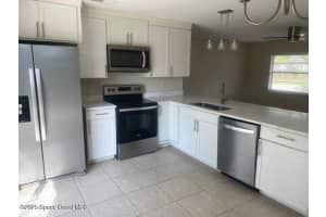 2110 Whiteside Avenue, Palm Bay, FL 32909 - MLS#1036540
