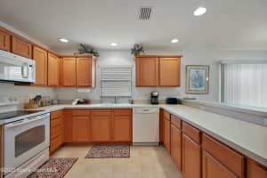 1787 Foliage Lane, The Villages, FL 32162 - MLS#1036620