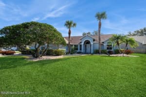586 Deerfield Dr, Melbourne, FL 32940, Sold 03/17/25