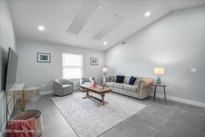 1406 Kaslo Cir NW, Palm Bay, FL 32907, Sold 04/10/25