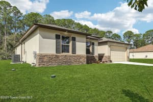 758 Bryant Road, Palm Bay, FL 32907 - MLS#1037566