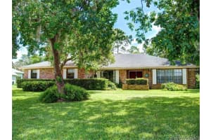 3233 Riverhead Dr, Deltona, FL 32738, Sold 04/24/25