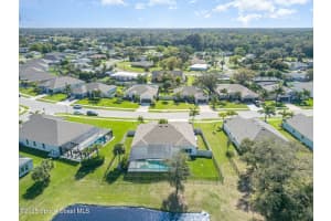 3233 Riverhead Dr, Deltona, FL 32738, Sold 04/24/25