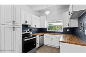 114 River Heights Drive, Cocoa, FL 32922 Sold 04/14/25