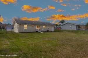 2187 Oaklyn St NE, Palm Bay, FL 32907, Sold 04/16/25