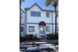 2584 Sunset Dr, New Smyrna Beach, FL 32168, Sold 03/18/25