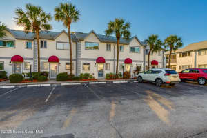 2584 Sunset Dr, New Smyrna Beach, FL 32168, Sold 03/18/25