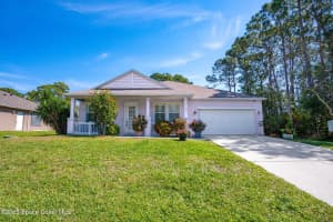 601 San Filippo Dr SE, Palm Bay, FL 32909, Sold 04/15/25