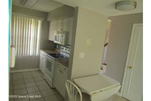 910 Colonial Court, Indian Harbour Beach, FL 32937 - MLS#1038751