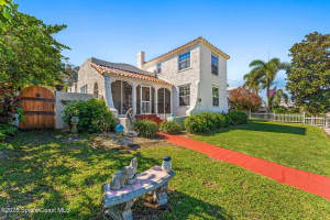 2109 Indian River Drive, Cocoa, FL 32922 Sold 08/08/25