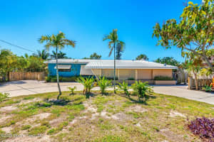 352 Arlington Street, Satellite Beach, FL 32937 Sold 06/30/25
