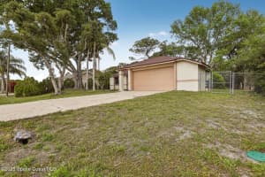 620 N Riverside Dr, New Smyrna Beach, FL 32168, Sold 05/23/25