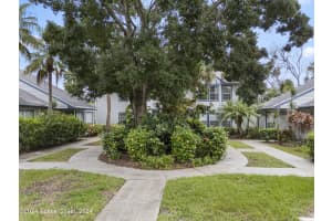 4796 Lake Waterford Way W, Melbourne, FL 32901, Sold 09/25/25