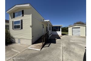 2343 Shuttle Circle, Titusville, FL 32796 - MLS#1039262