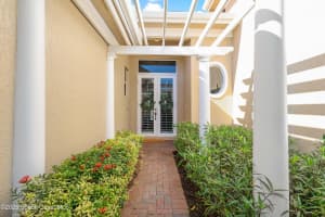 1224 River Reach Drive, Vero Beach, FL 32967 - MLS#1039329