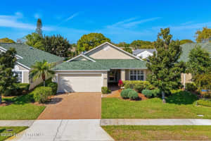 981 Indian Oaks Dr, Melbourne, FL 32901, Sold 08/11/25
