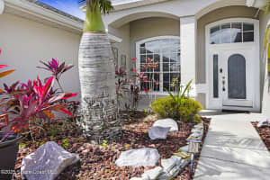 832 Carriage Hill Road, Melbourne, FL 32940 Sold 07/02/25