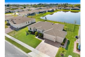 275 Loymer Circle, Merritt Island, FL 32953 Sold 05/16/25