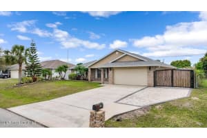 4513 Doris Dr, New Smyrna Beach, FL 32169, Sold 05/07/25