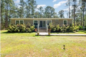 1161 Lake Harney Woods Blvd, Mims, FL 32754, Sold 04/09/25