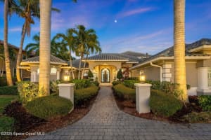 300 Lansing Island Dr, Indian Harbour Beach, FL 32937, Sold 05/08/25