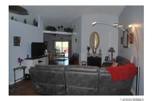 201 Tree Branch Ln, Edgewater, FL 32141, Sold 04/08/25