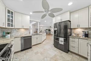 380 Greenway Avenue, Satellite Beach, FL 32937 Sold 08/01/25